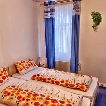 Maccaroni Restaurants & * Meiningen